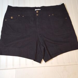 Westport 1962 women's black shorts size (20)